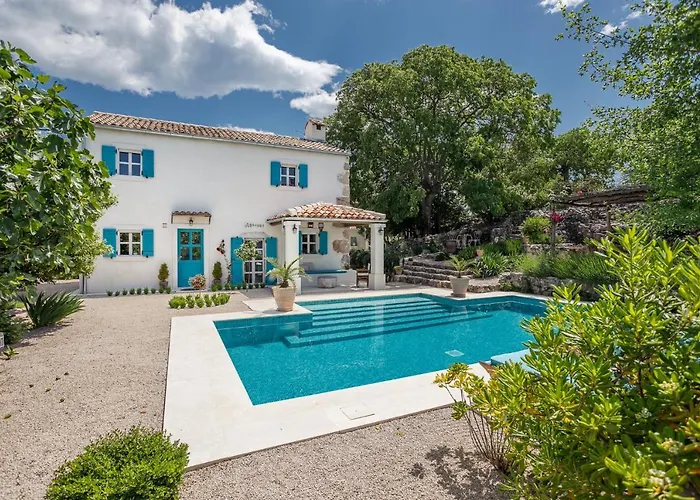 Heritage Villa Laurel